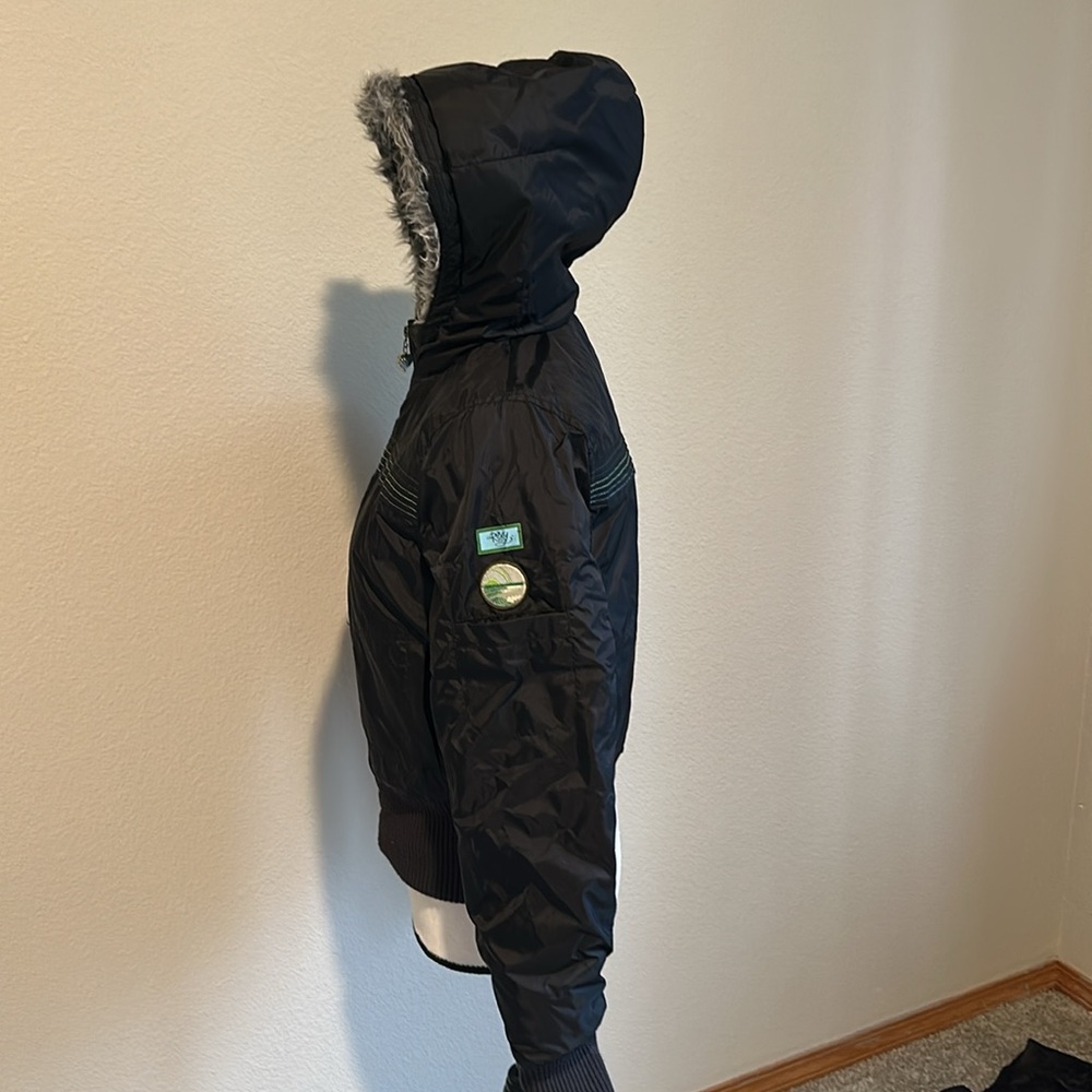 Roxy Jacket - Picture 3 of 6